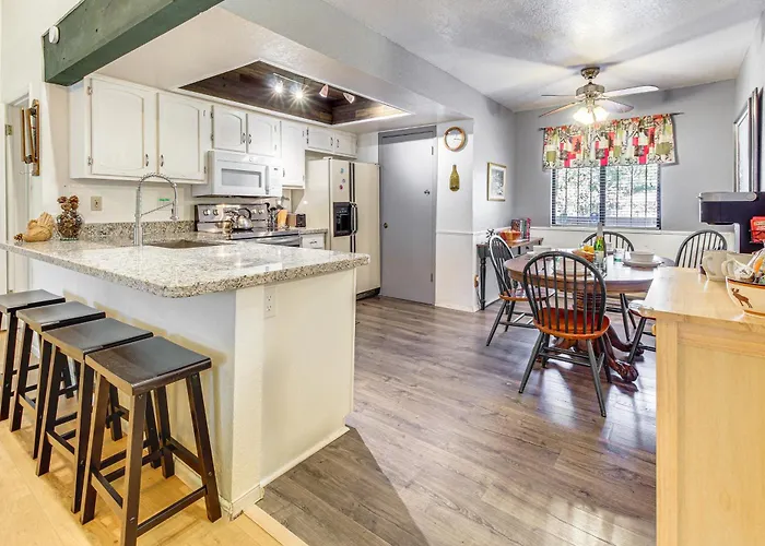 Family Getaway In Pinetop Golf Community * Indian Pine